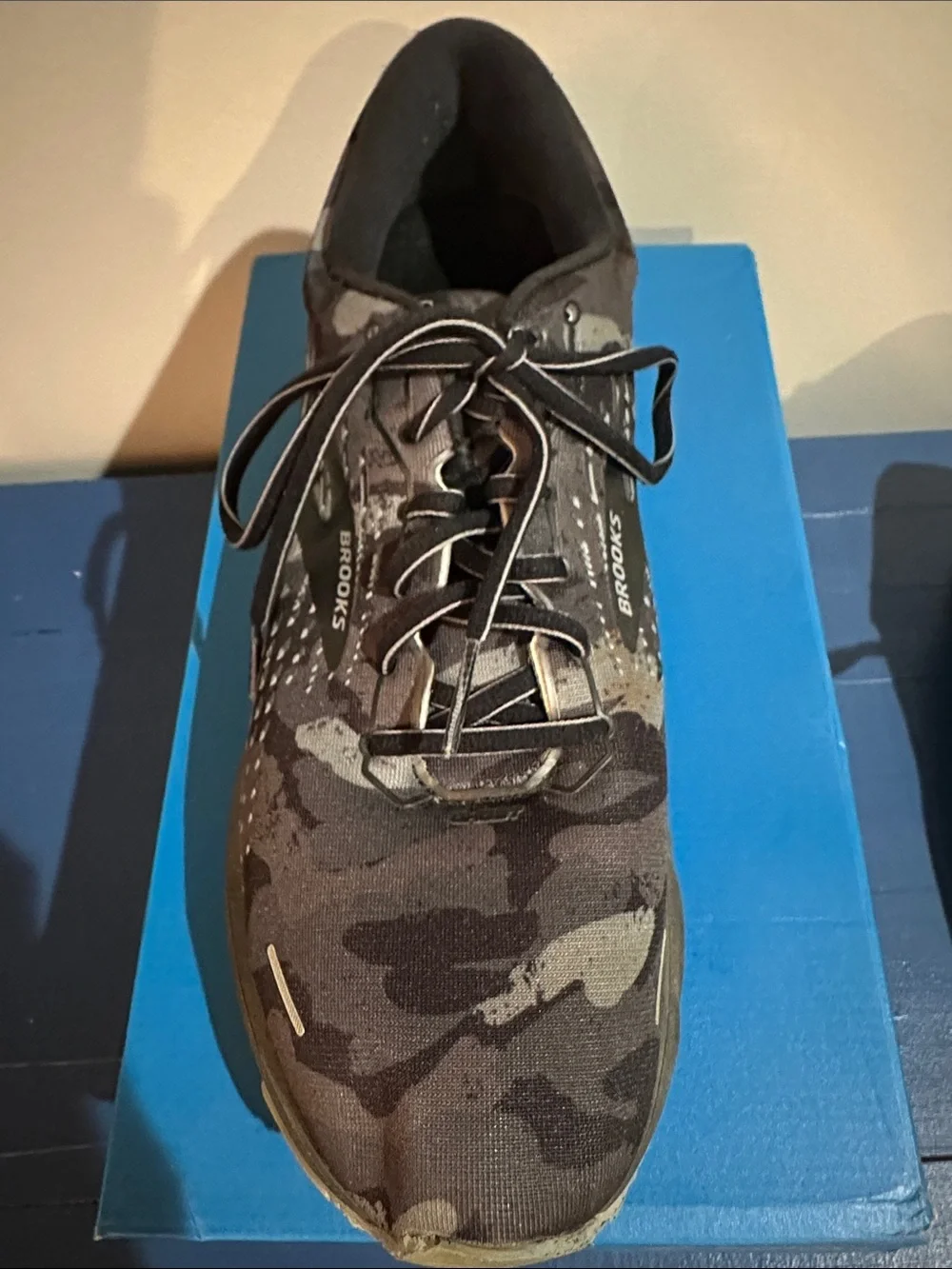 Brooks Men's Camo-Pattern Running Shoes - Black & Gray